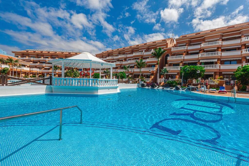 Tenerife Royal Gardens One Bedroom Apartment Playa de las Americas  Exteriér fotografie