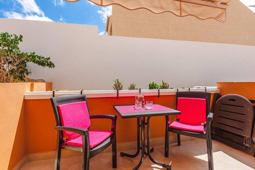 Tenerife Royal Gardens One Bedroom Apartment Playa de las Americas  Exteriér fotografie