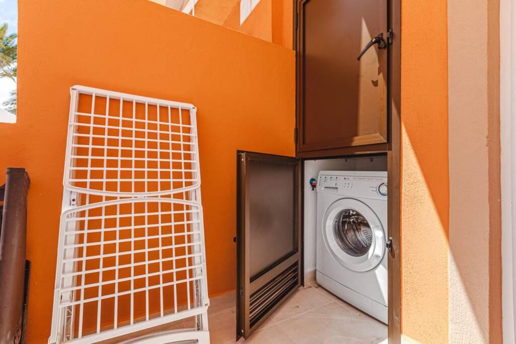Tenerife Royal Gardens One Bedroom Apartment Playa de las Americas  Exteriér fotografie